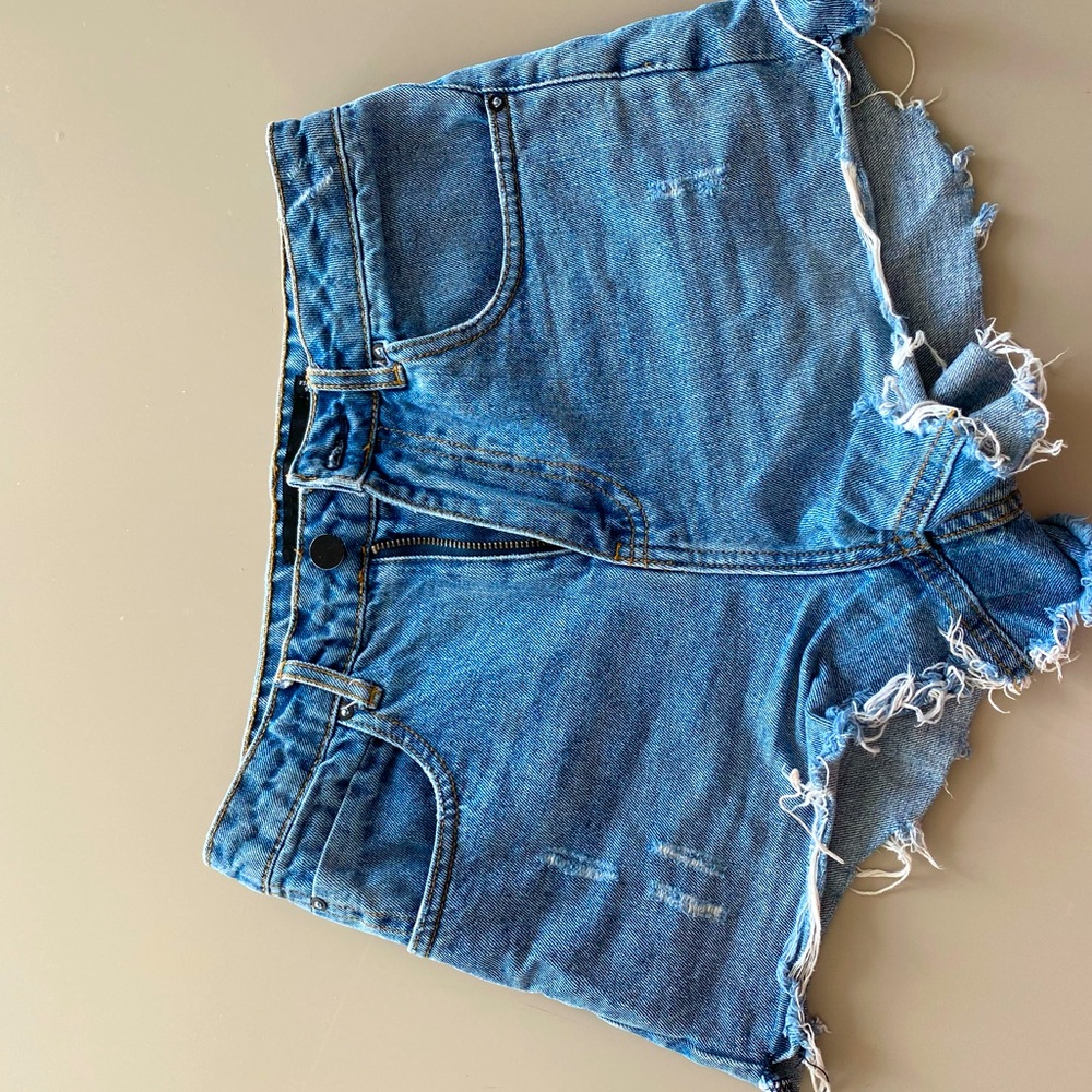 Alexander Wang shorts!